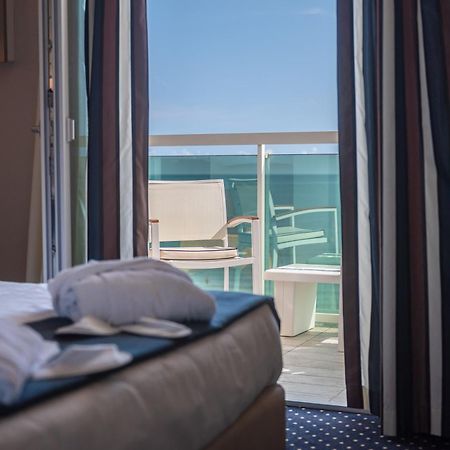 Hotel Anthony Lido di Jesolo Exterior photo